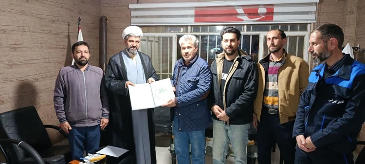 اعطای مجوز کد حلال به کشتارگاه طیور یادگار توسط نماینده ولی‌فقیه در دامپزشکی خراسان شمالی